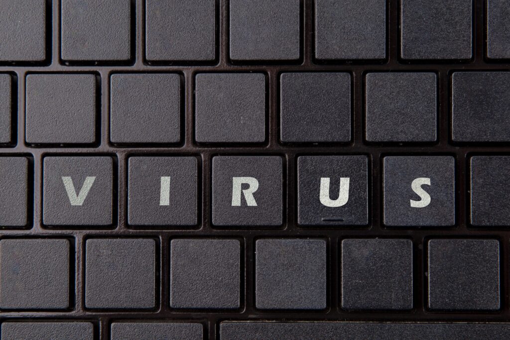 eviter-les-virus-informatiques-virus-hmpnet-comines-warneton-coach-web